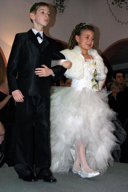 Niedzielna gala ślubna zdjęcie nr 19993