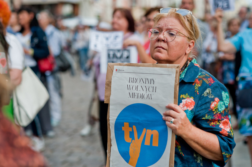 Wolne media. Elblążanie protestują zdjęcie nr 245877