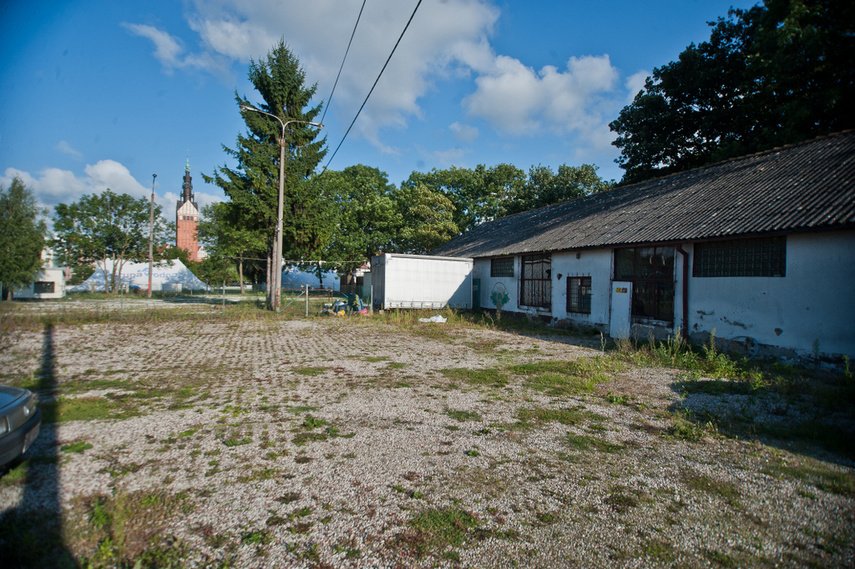 Były komisy i warsztaty, mają być mieszkania zdjęcie nr 247608