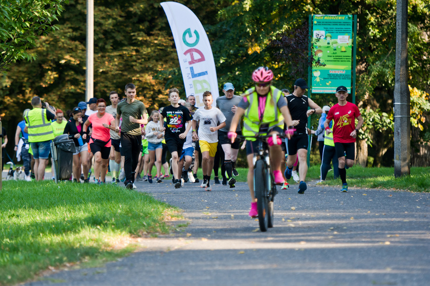 Narodowy Dzień Sportu z parkrun zdjęcie nr 247812