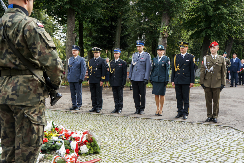 Obchody 82. rocznicy agresji ZSRR na Polskę. "Prawda jest warunkiem pojednania" zdjęcie nr 248298