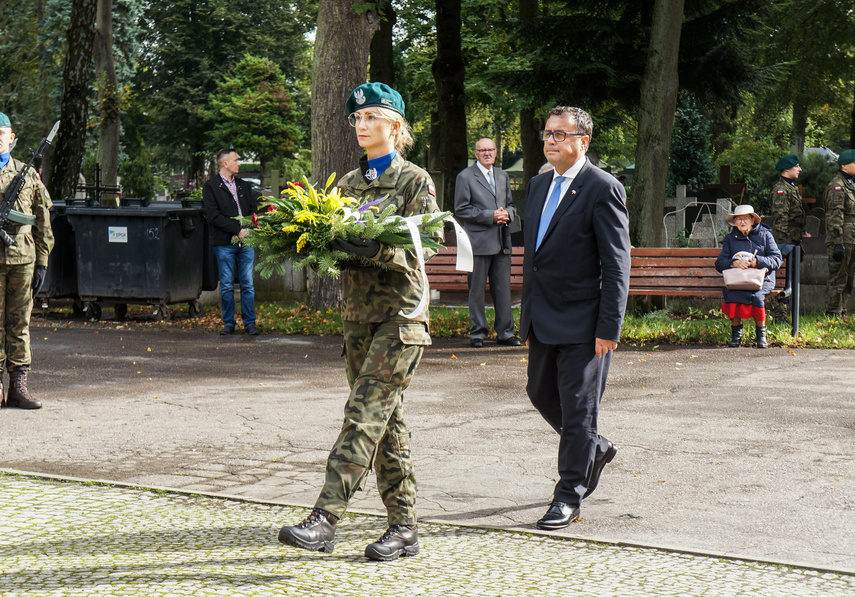 Obchody 82. rocznicy agresji ZSRR na Polskę. "Prawda jest warunkiem pojednania" zdjęcie nr 248293