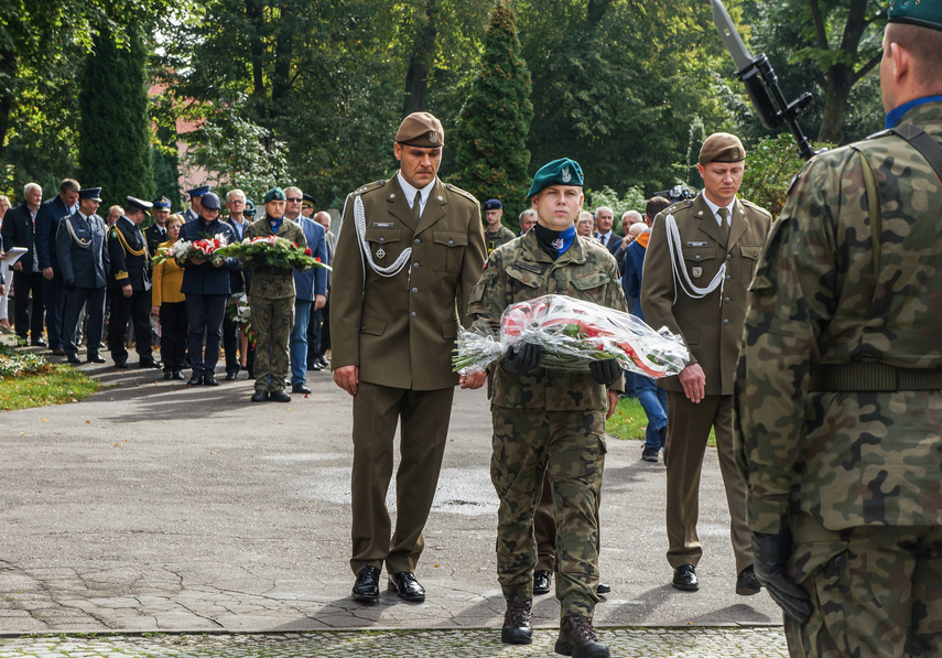 Obchody 82. rocznicy agresji ZSRR na Polskę. "Prawda jest warunkiem pojednania" zdjęcie nr 248295