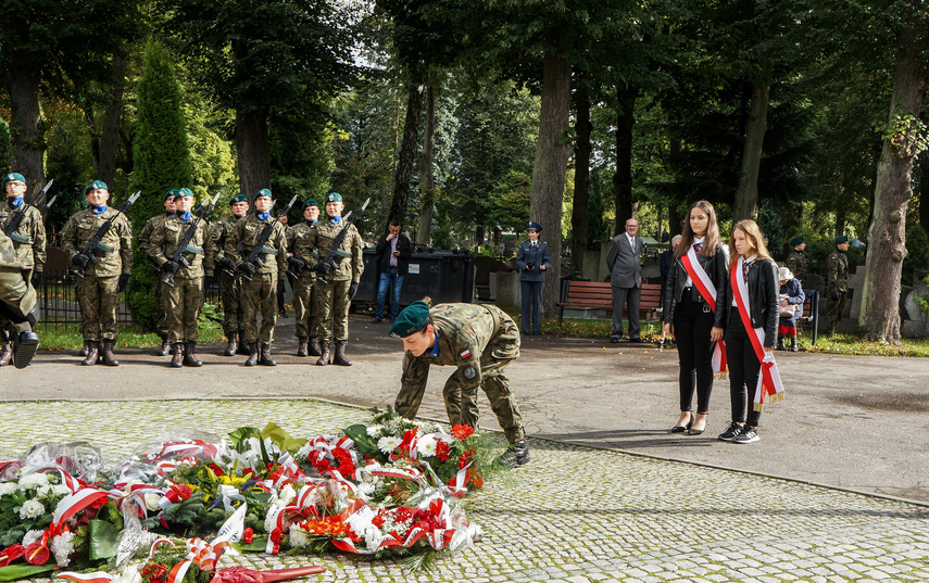 Obchody 82. rocznicy agresji ZSRR na Polskę. "Prawda jest warunkiem pojednania" zdjęcie nr 248304