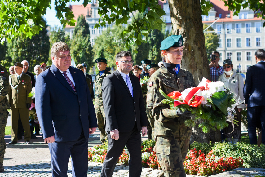 „Nie zamierzali łatwo oddać niepodległości” zdjęcie nr 248990