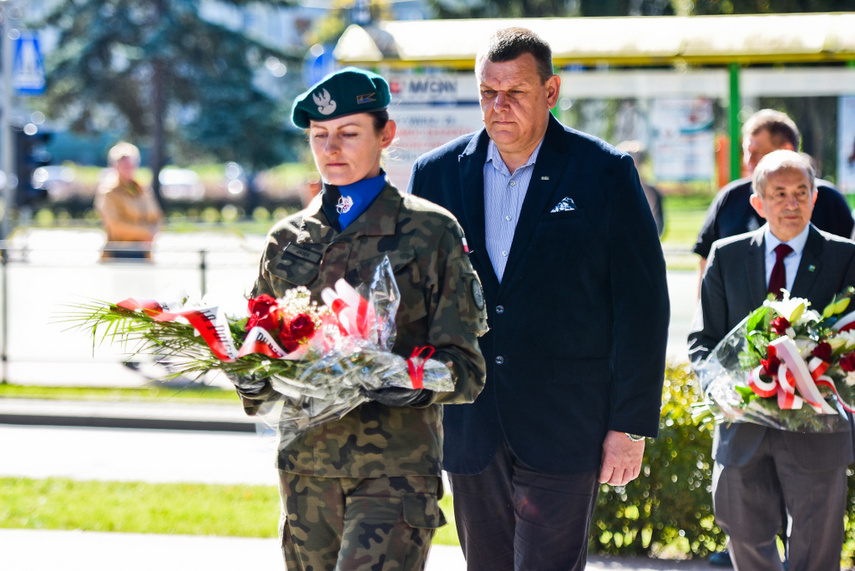 „Nie zamierzali łatwo oddać niepodległości” zdjęcie nr 249000