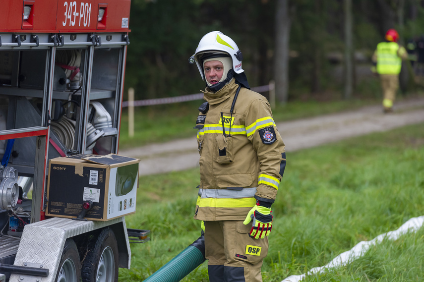 Strażacy ćwiczyli w okolicach Młynar zdjęcie nr 249398