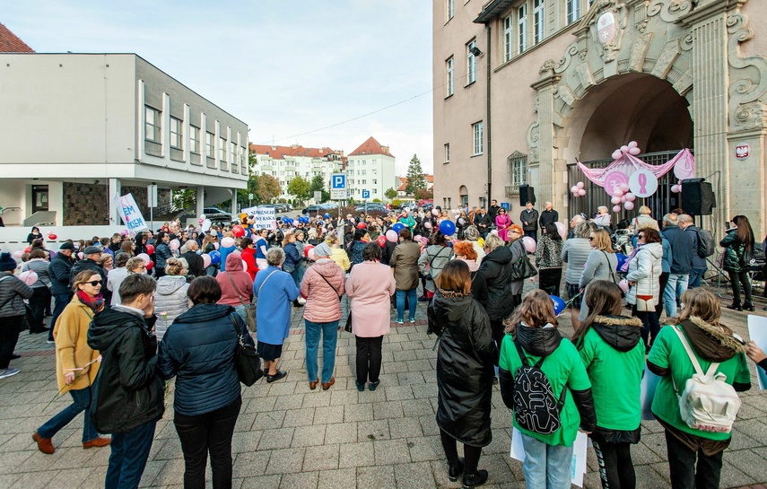 Kochają życie i pokazują to innym. Marsz Amazonek w Elblągu zdjęcie nr 250276