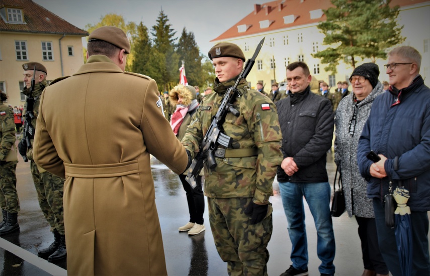 Kolejne szeregi terytorialsów po przysiędze zdjęcie nr 250888