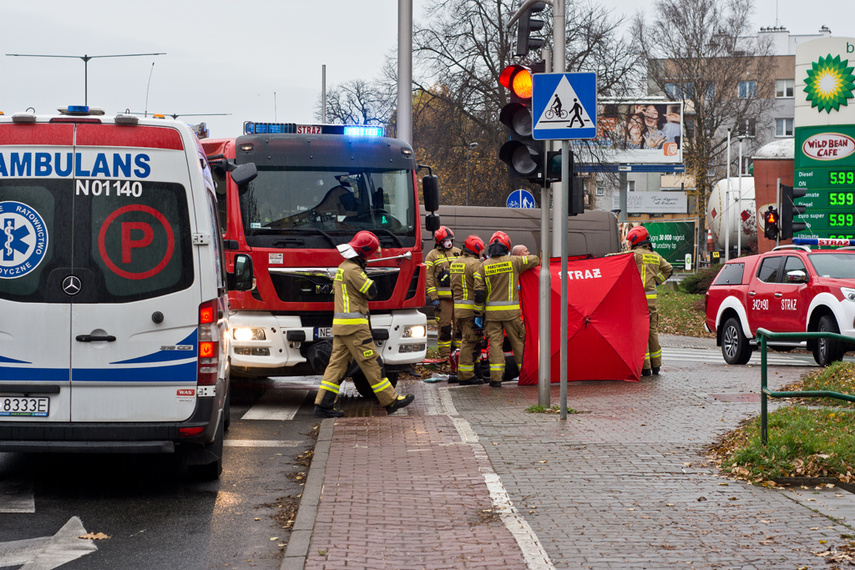 Brakowało karetek, pomogli strażacy zdjęcie nr 251357