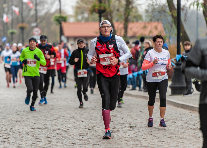 Niepodległość świętowali w biegu zdjęcie nr 251831