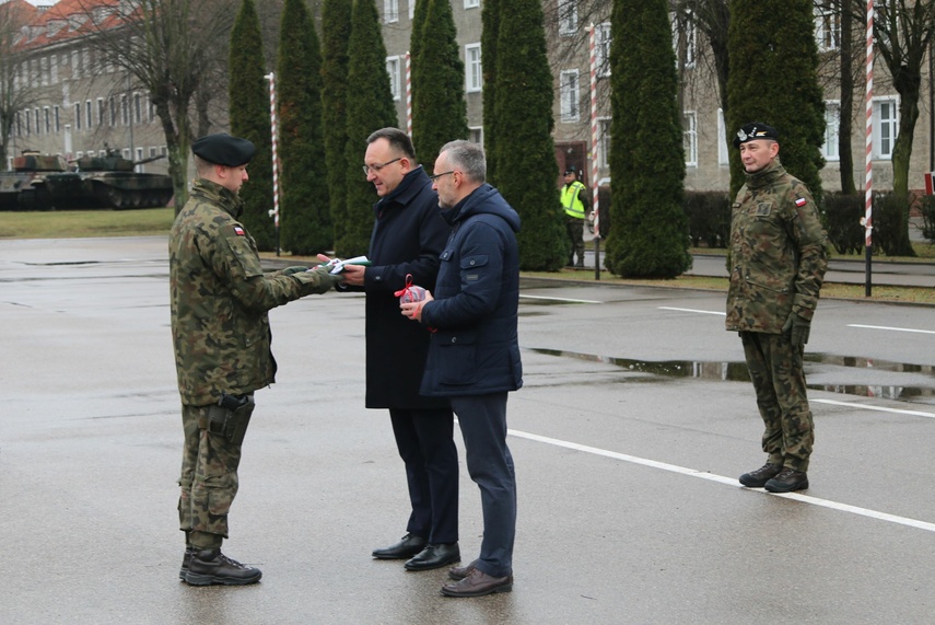 Żołnierze gotowi do kolejnej misji na Łotwie zdjęcie nr 253325