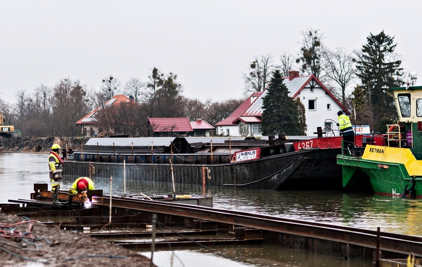 Rzeka Elbląg jak plac budowy zdjęcie nr 255264