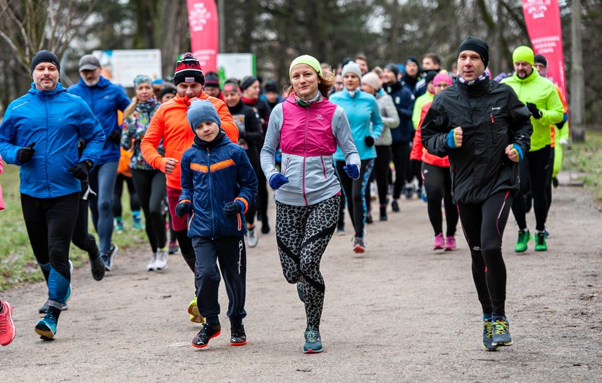 Biegali i licytowali dla WOŚP zdjęcie nr 255415