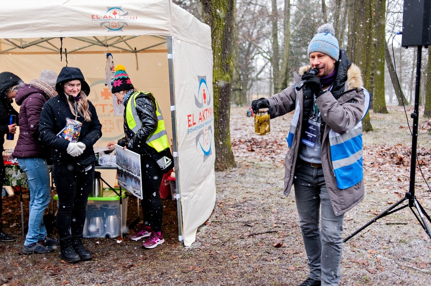 Biegali i licytowali dla WOŚP zdjęcie nr 255455