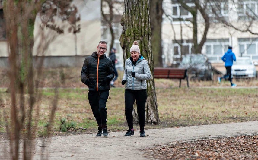 Biegali i licytowali dla WOŚP zdjęcie nr 255433