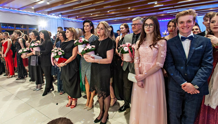 Ta noc należała do nich zdjęcie nr 256024