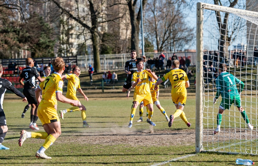 Punkt dla lidera i punkt dla rezerw zdjęcie nr 257792