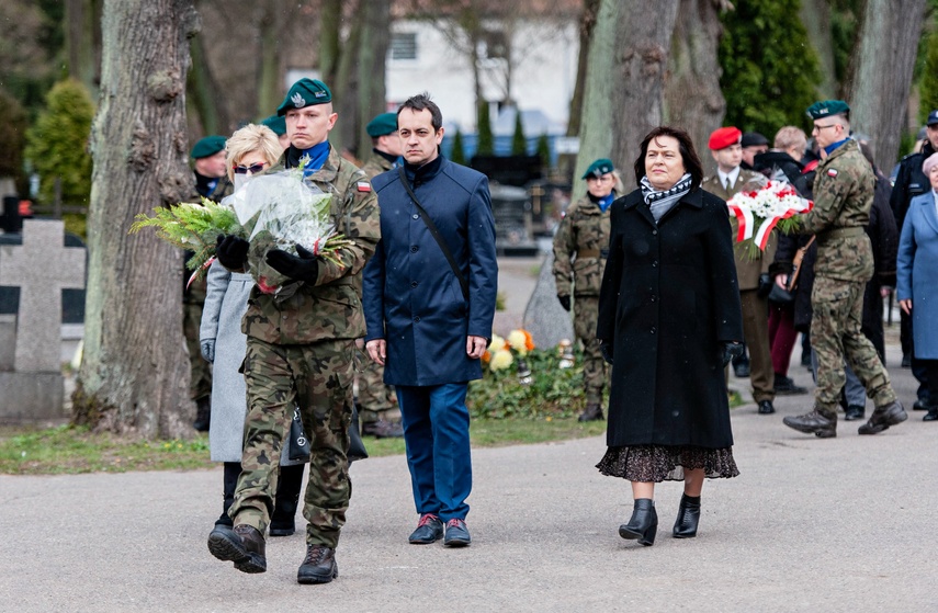 Ofiarom tragicznego lotu zdjęcie nr 258459