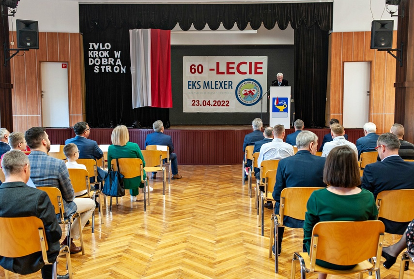 100 lat i I ligi zdjęcie nr 259091