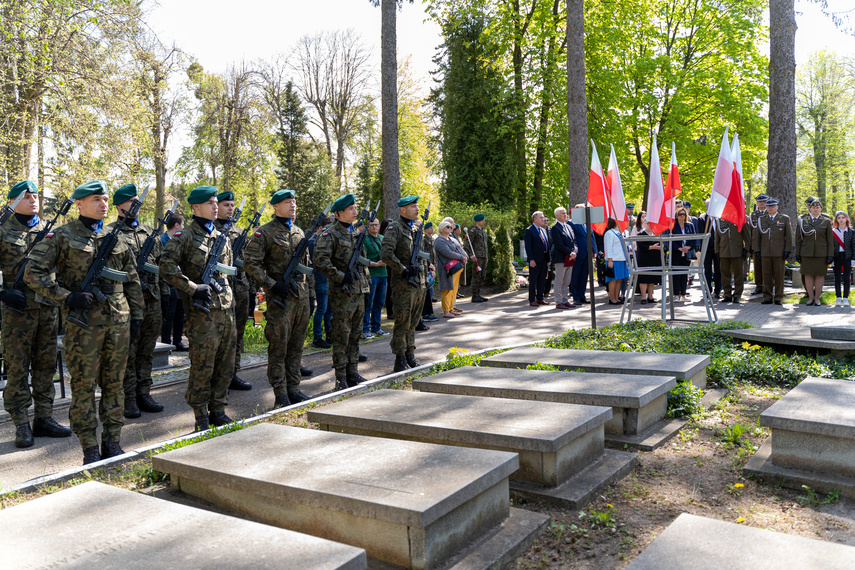 „Niepodległość nie jest dana raz na zawsze” zdjęcie nr 260329