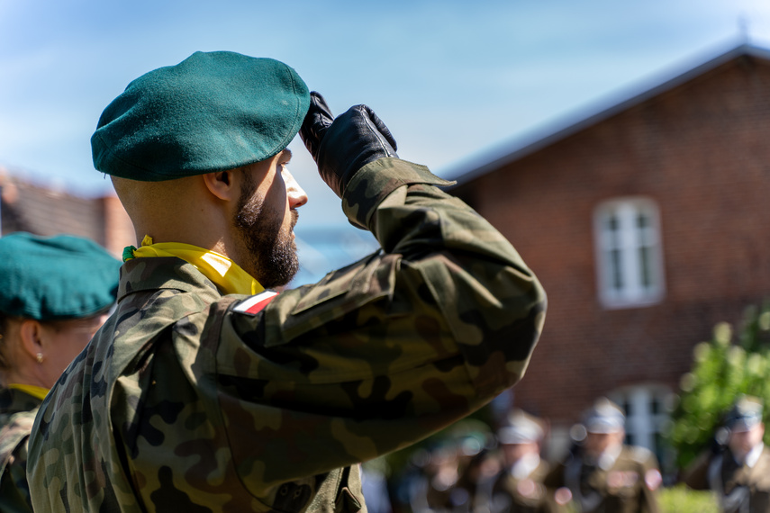 Wspomnienie wyzwolenia i pamięć o zbrodni zdjęcie nr 260383