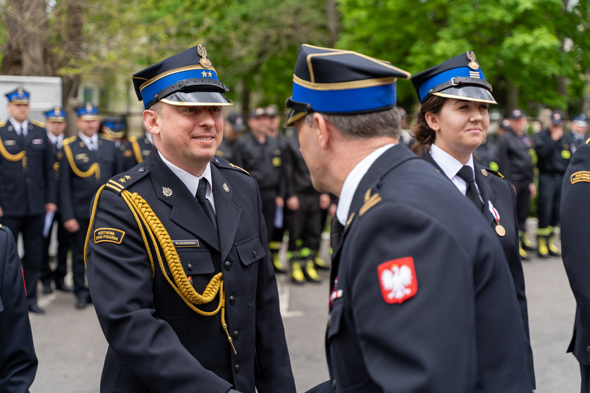 Awanse i nagrody dla strażaków zdjęcie nr 260591