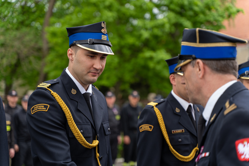 Awanse i nagrody dla strażaków zdjęcie nr 260581