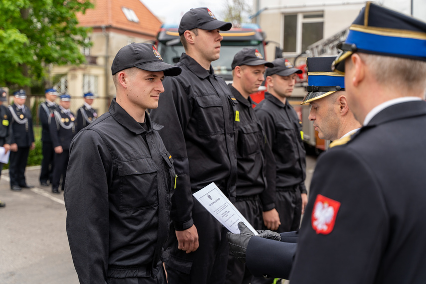 Awanse i nagrody dla strażaków zdjęcie nr 260586