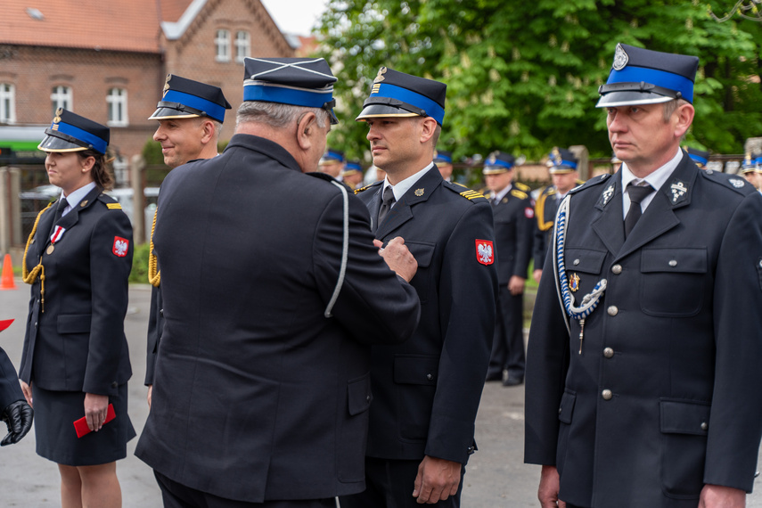 Awanse i nagrody dla strażaków zdjęcie nr 260553