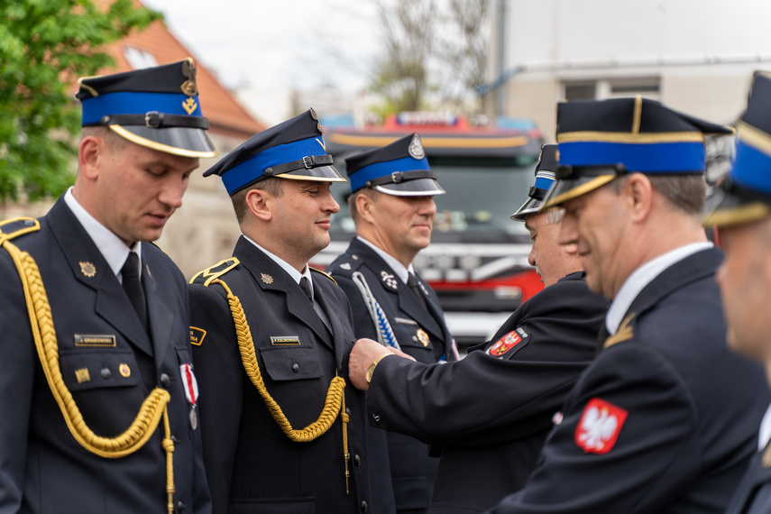 Awanse i nagrody dla strażaków zdjęcie nr 260549