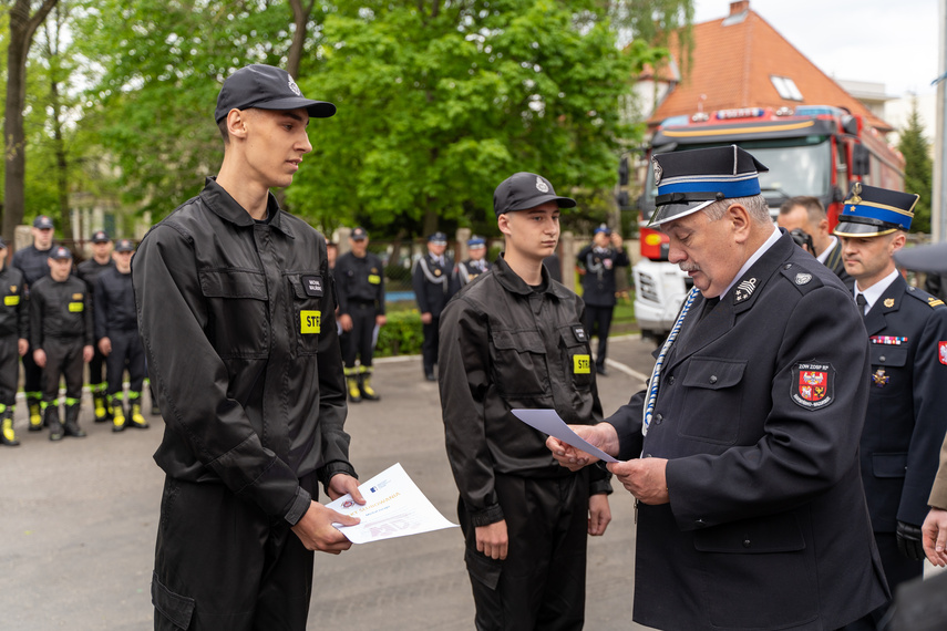 Awanse i nagrody dla strażaków zdjęcie nr 260608