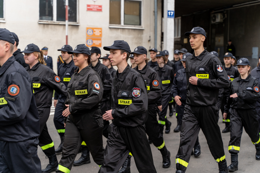 Awanse i nagrody dla strażaków zdjęcie nr 260603