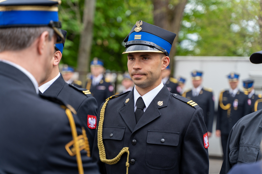 Awanse i nagrody dla strażaków zdjęcie nr 260584