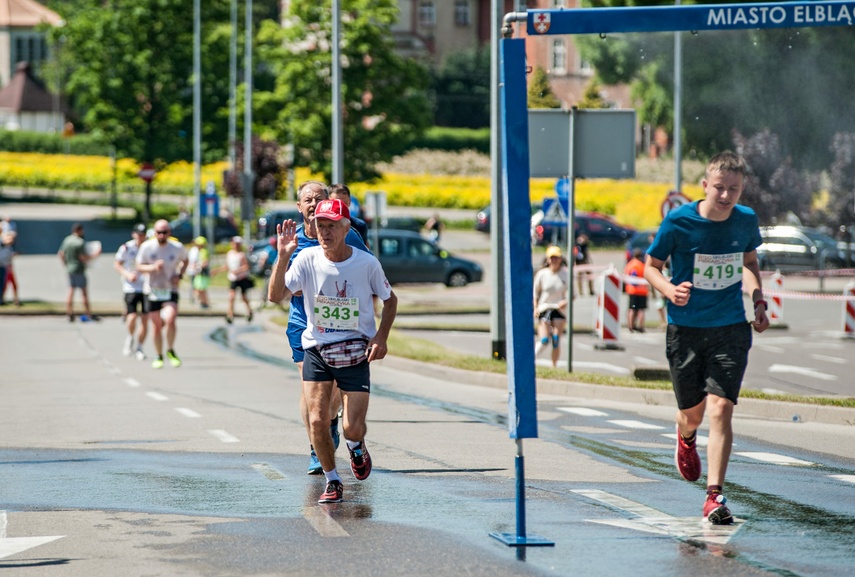 Biegowa rywalizacja pod znakiem Piekarczyka zdjęcie nr 262022