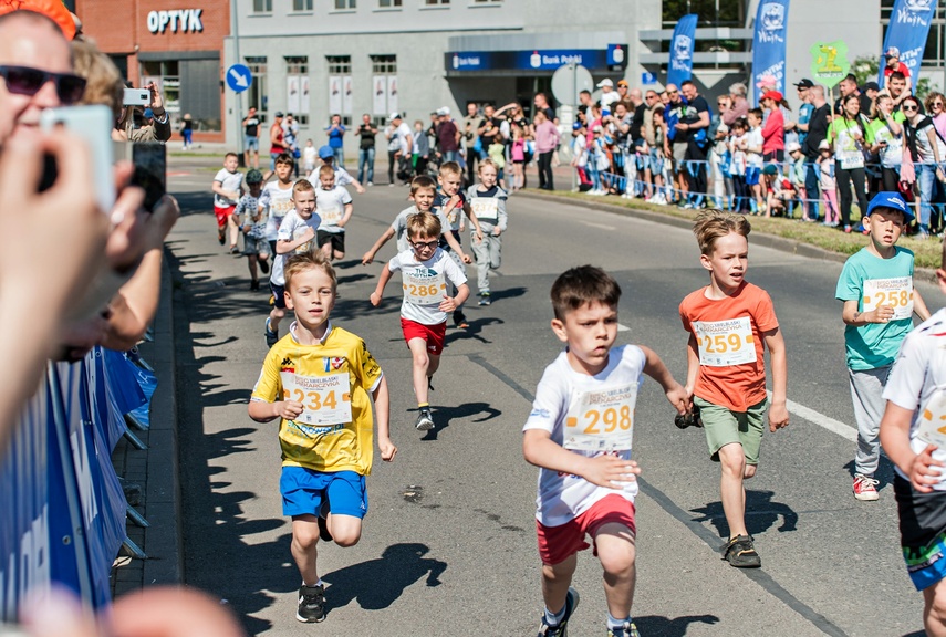 Biegowa rywalizacja pod znakiem Piekarczyka zdjęcie nr 261858