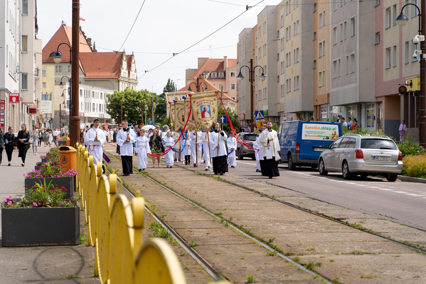  Przez miasto przejdą procesje zdjęcie nr 263028