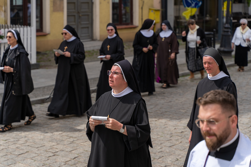  Przez miasto przejdą procesje zdjęcie nr 262959