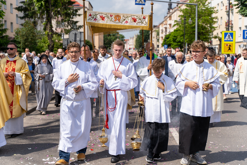  Przez miasto przejdą procesje zdjęcie nr 262991