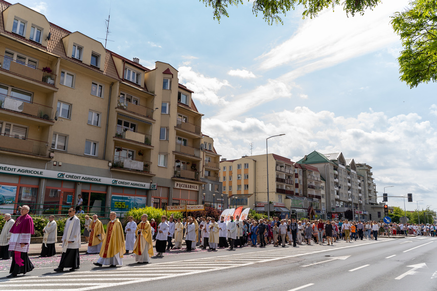  Przez miasto przejdą procesje zdjęcie nr 263010