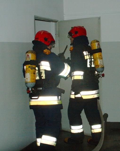 Strażacy na ćwiczeniach zdjęcie nr 21302