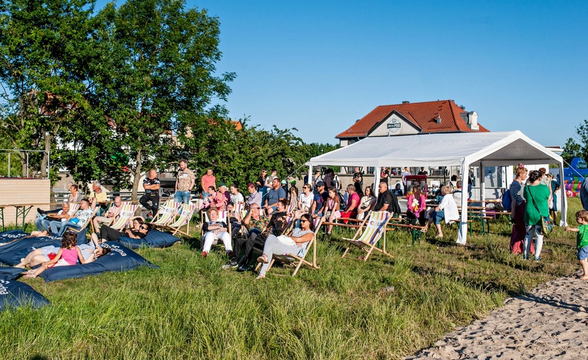 „Poproszę dwie porcje kultury, kawałek obrazu, trochę muzyki...” zdjęcie nr 264370