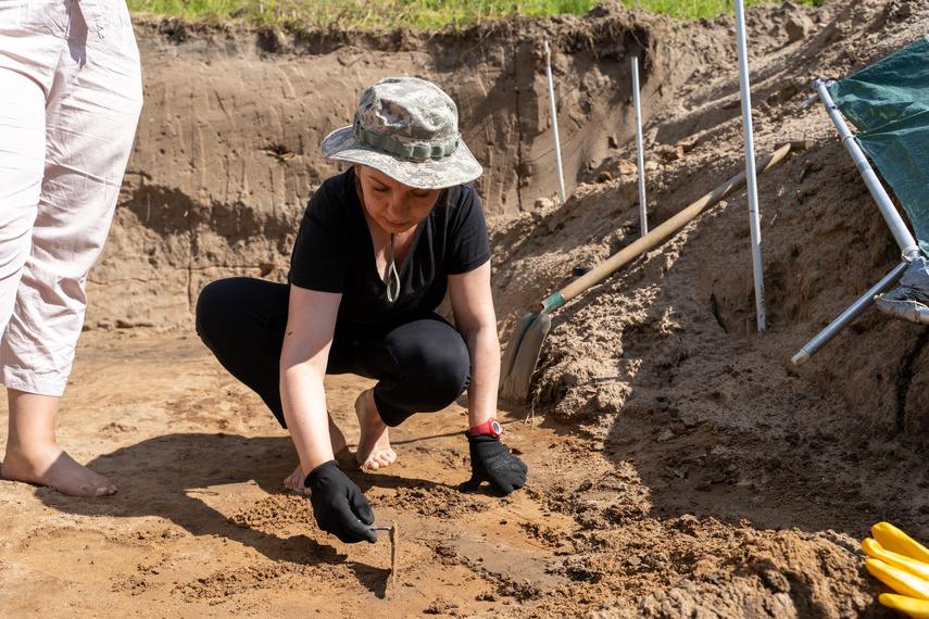 Weklice. Kolejne pochówki i zabytki sprzed prawie dwóch tysięcy lat zdjęcie nr 264615