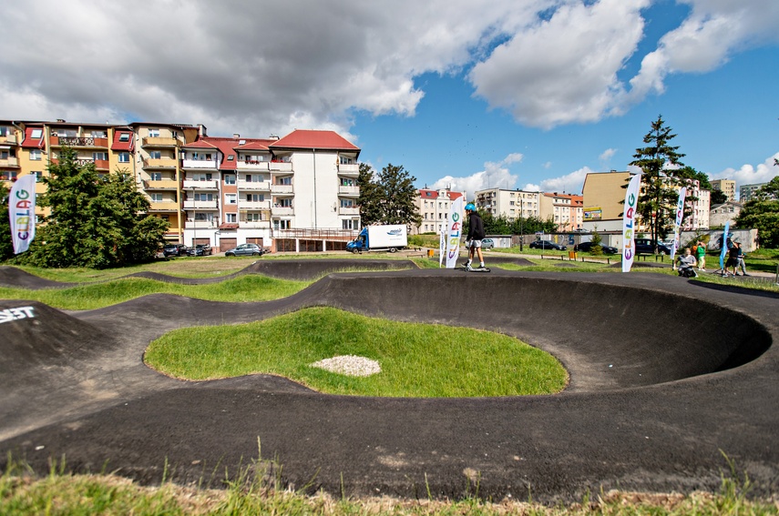 Pumptrack w parku Traugutta już otwarty zdjęcie nr 265813