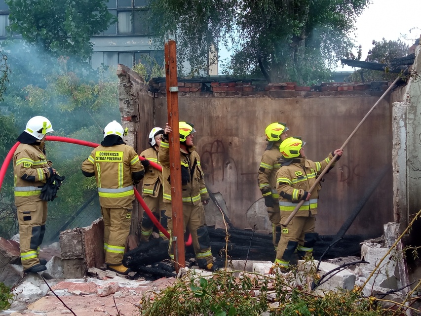 Pożar pustostanu w Tolkmicku zdjęcie nr 267243