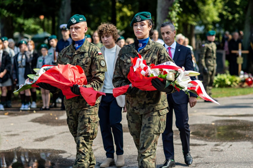 „A kiedy się wypełniły dni...“ zdjęcie nr 268316
