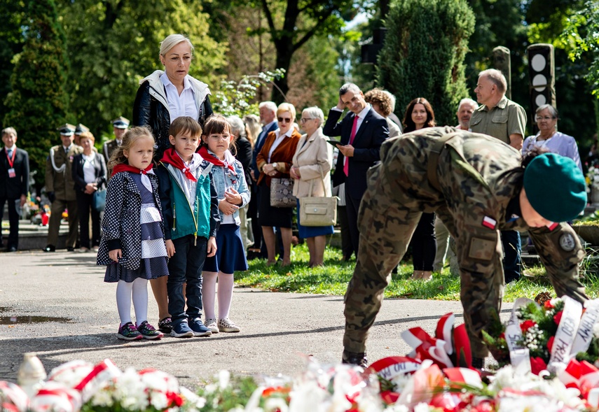 „A kiedy się wypełniły dni...“ zdjęcie nr 268345
