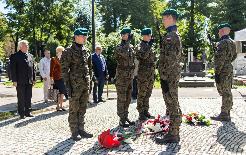 „A kiedy się wypełniły dni...“ zdjęcie nr 268314
