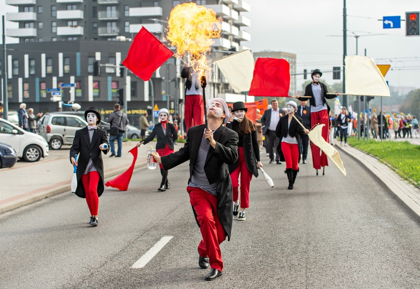 "Jesteśmy młodzi", czyli Dzień Seniora po raz pierwszy zdjęcie nr 270011