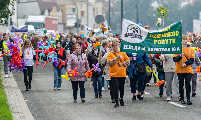 "Jesteśmy młodzi", czyli Dzień Seniora po raz pierwszy zdjęcie nr 270009